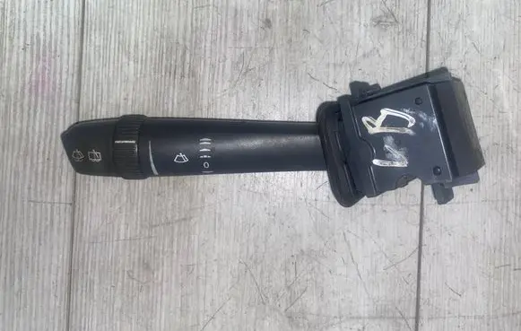 Volvo V70 Wiper control stalk 9452391 02W10A