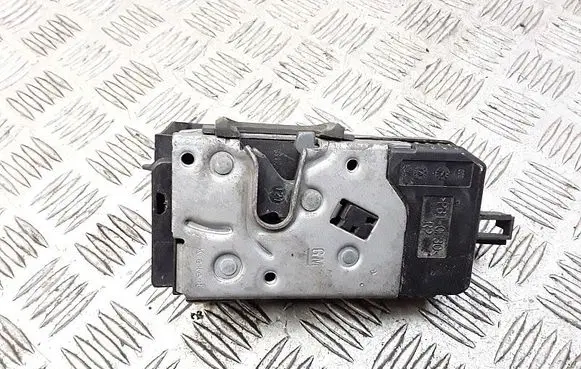 Opel Vectra C Front door lock 24447341