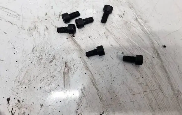Ford Focus Nuts/bolts 