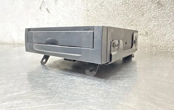 Volvo V50 CD/DVD changer 31310241 12789140 31344935