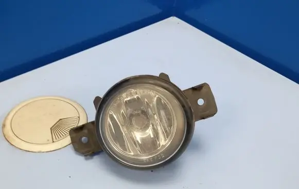 Renault Laguna II Front fog light 8200002470 89201781