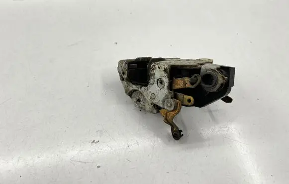 Mercedes-Benz W123 Tailgate/trunk/boot lock/catch/latch