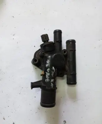 Renault Scenic II - Grand scenic II Thermostat housing 8200641307