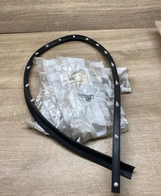 Peugeot 308 Rubber seal rear door 9678043780