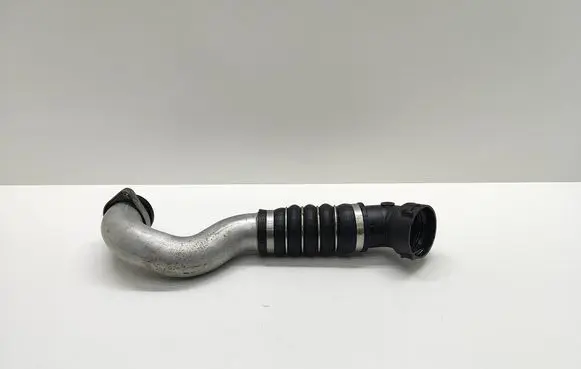 BMW 5 E60 E61 Intercooler hose/pipe 7798438 779843802 11617798438