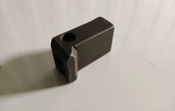 Audi A6 S6 C6 4F Fuel Injector clamp holder