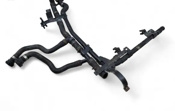 Porsche Cayenne (92A) Engine coolant pipe/hose 7P0121070AB