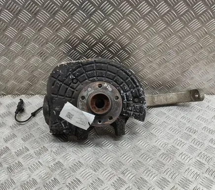 Maserati Quattroporte Front wheel hub 670004762 06700047620