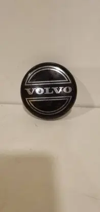 Volvo V70 Original wheel cap 8646379