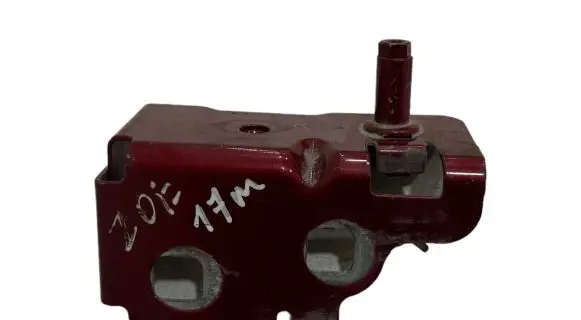 Renault Zoe Fender mounting bracket 625B43182R