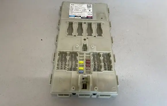 BMW 5 G30 G31 Comfort/convenience module 8800389 A2C12245606