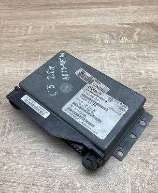Citroen C5 Engine control unit/module ECU 9641281180 0260002767