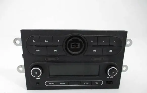 Renault Twingo III Radio/CD/DVD/GPS head unit 281156611R