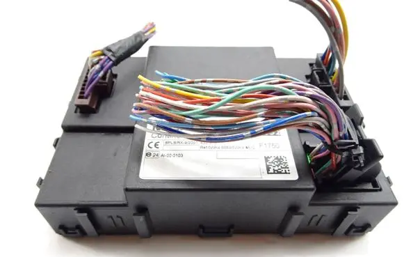 Nissan Qashqai Comfort/convenience module 284B2BR02B 5WK50366 8835WK4881