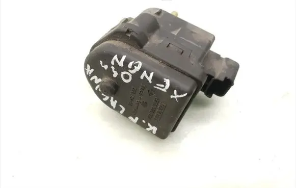 Headlight level adjustment motor