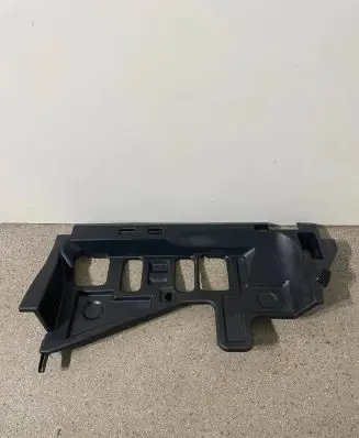 Dashboard lower bottom trim panel