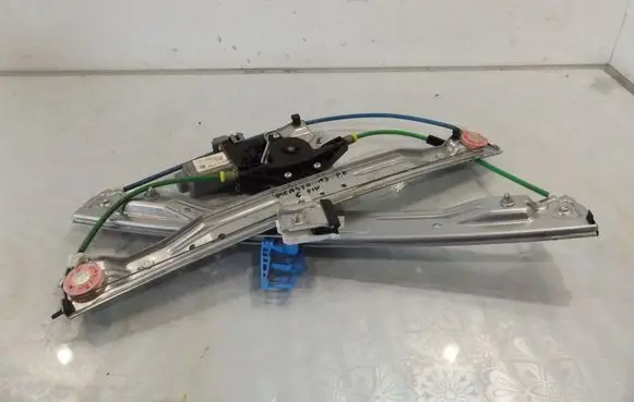 Citroen C3 Picasso Front door window regulator with motor