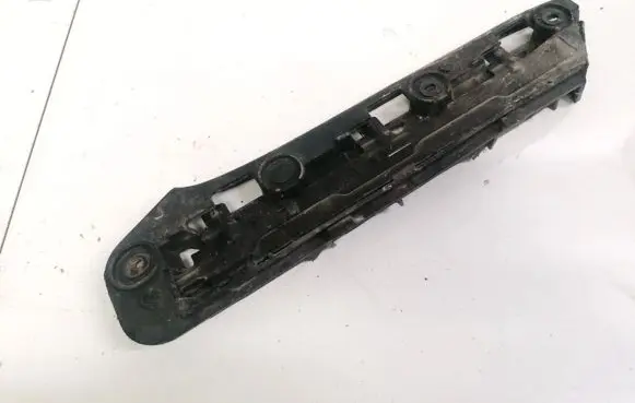 Volkswagen Caddy Front bumper mounting bracket 1T0807936