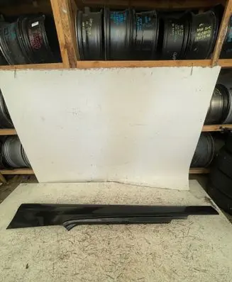 BMW 3 E92 E93 Foot area side trim 
