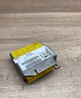 Volvo S70 V70 V70 XC Airbag control unit/module 9472727D