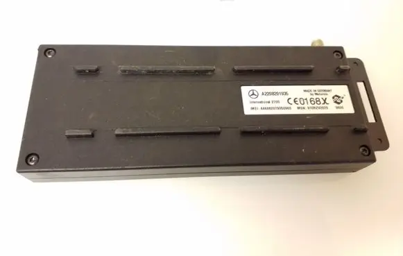 Mercedes-Benz E W210 Phone control unit/module A2208201935