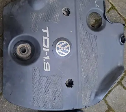 Volkswagen Golf IV Engine cover (trim) 103935A 0127842 054276E
