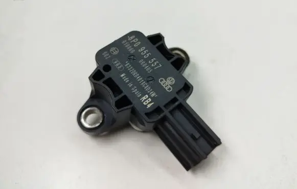 Audi A3 S3 A3 Sportback 8P Airbag deployment crash/impact sensor 8P0955557 060405 010866