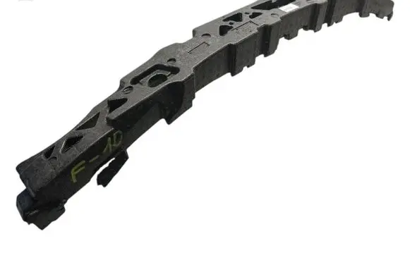 Front bumper foam support bar