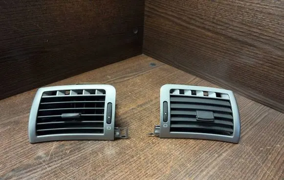 Peugeot 407 Dashboard side air vent grill/cover trim 9644589577 A1010006