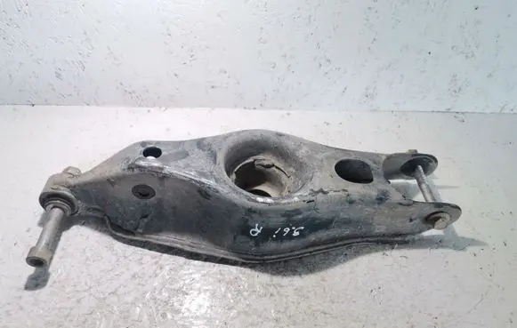Dodge Challenger Rear upper control arm/wishbone