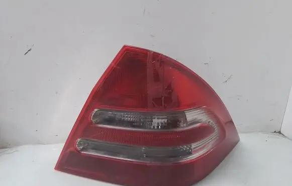 Mercedes-Benz C W203 Rear/tail lights