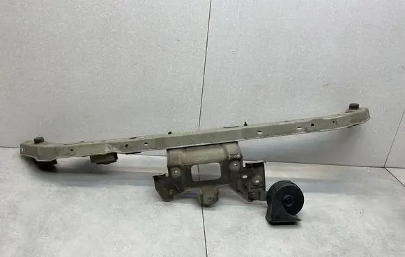 Nissan Pulsar Top upper radiator support slam panel 