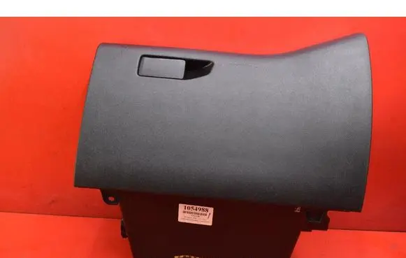 Peugeot 308 Glove box 9677995177