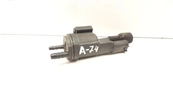 Mercedes-Benz C W205 Vacuum valve 0025407097