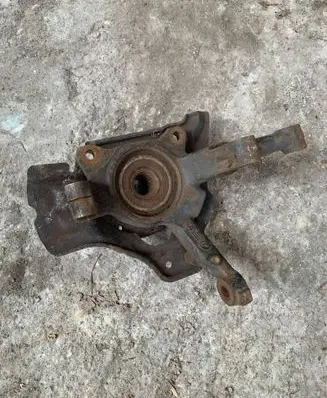 Fiat Punto (188) Front wheel hub spindle knuckle 