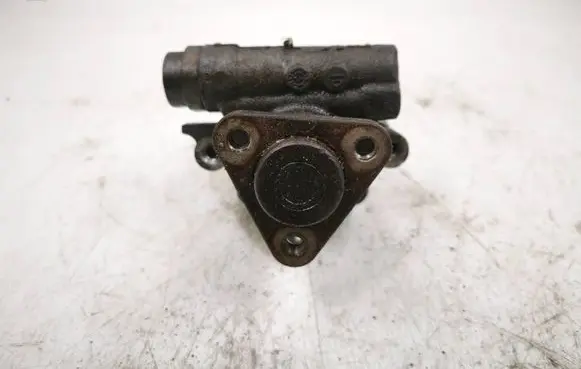 Audi A4 S4 B5 8D Power steering pump 8D0145177Q
