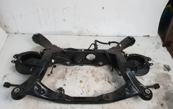 Lexus RX 450H Rear axle beam 