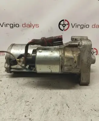 Renault Megane I Starter motor M001T85781 7700116282
