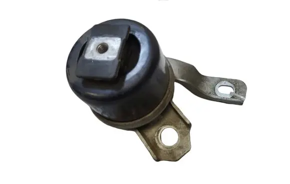 Volvo V70 Engine mount bracket