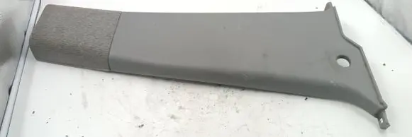 (B) pillar trim (bottom)