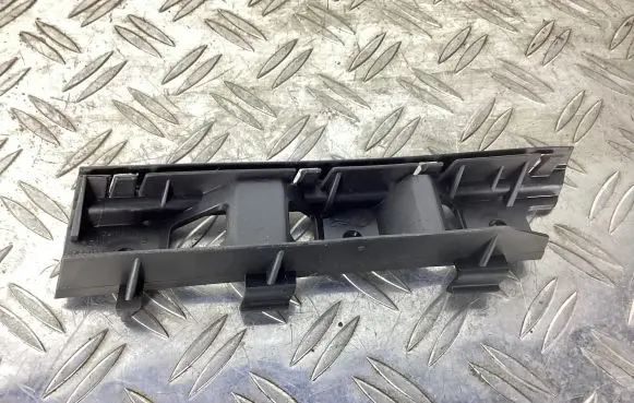 Volkswagen PASSAT B6 Front bumper mounting bracket 3C0807183