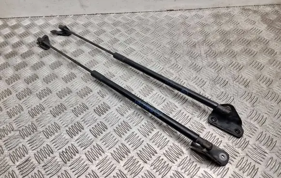 Ford Focus Tailgate/trunk strut/damper 8912680460N 3M7BN406A10AB
