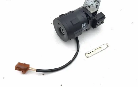 Peugeot 5008 II Ignition lock 9663123380