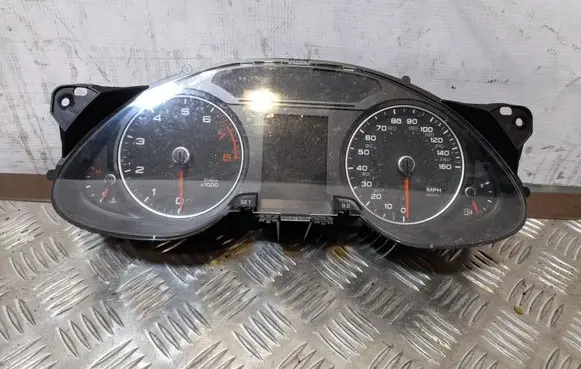 Audi A4 S4 B8 8K Speedometer (instrument cluster) 8K0920982D