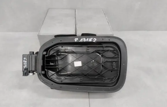 BMW iX Fuel tank cap 51175a5a847