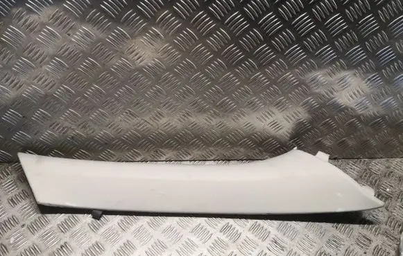 Mercedes-Benz ML W164 (A) pillar trim 1646900826 A1646900826