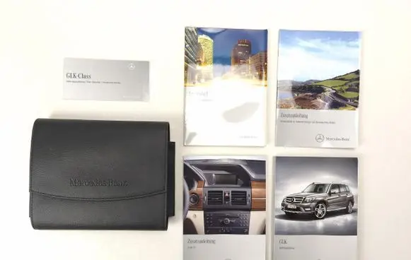 Mercedes-Benz GLK (X204) Owners service history hand book A2045843882 20260331HCR1035 2045843482