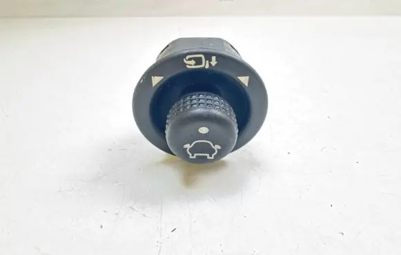 Ford Fusion Wing mirror switch 1S7T17B676AA D3L0A