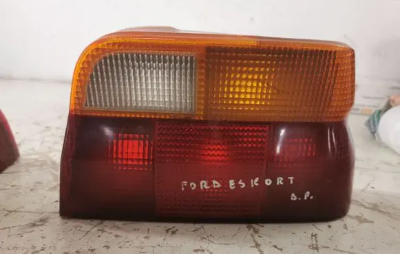 Ford Escort Rear/tail lights