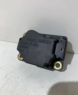 Volvo S80 Air flap motor/actuator 74933G 170304